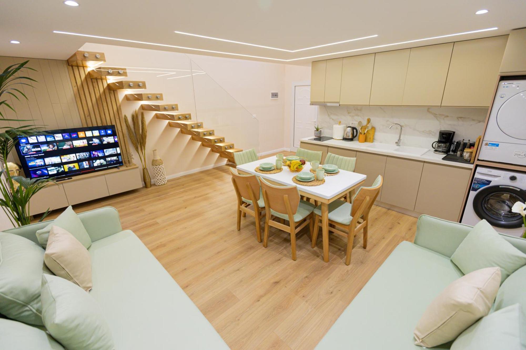 Luxe Arial Lofts * Vlorë