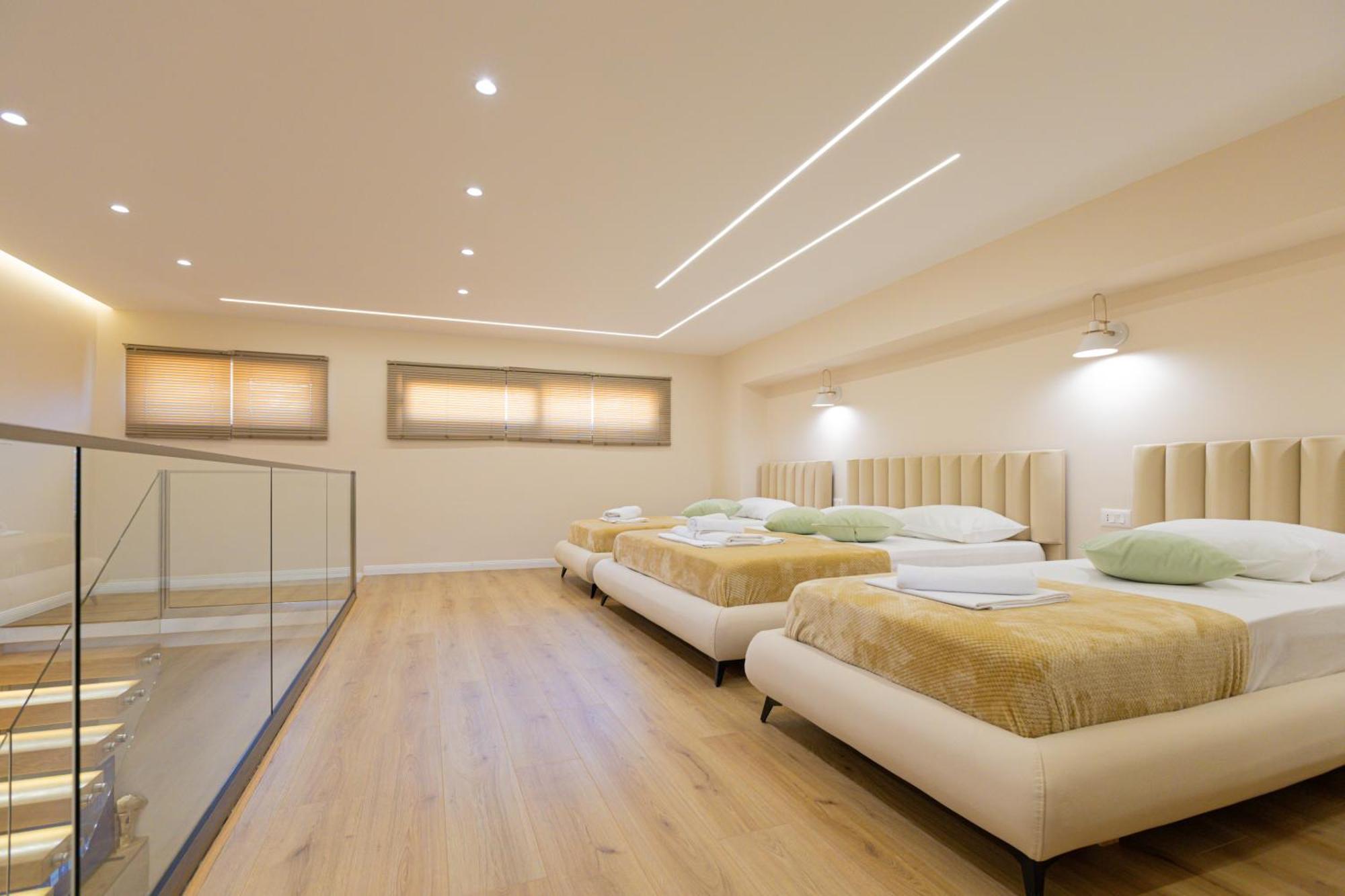 Апартаменты Luxe Arial Lofts Влёра