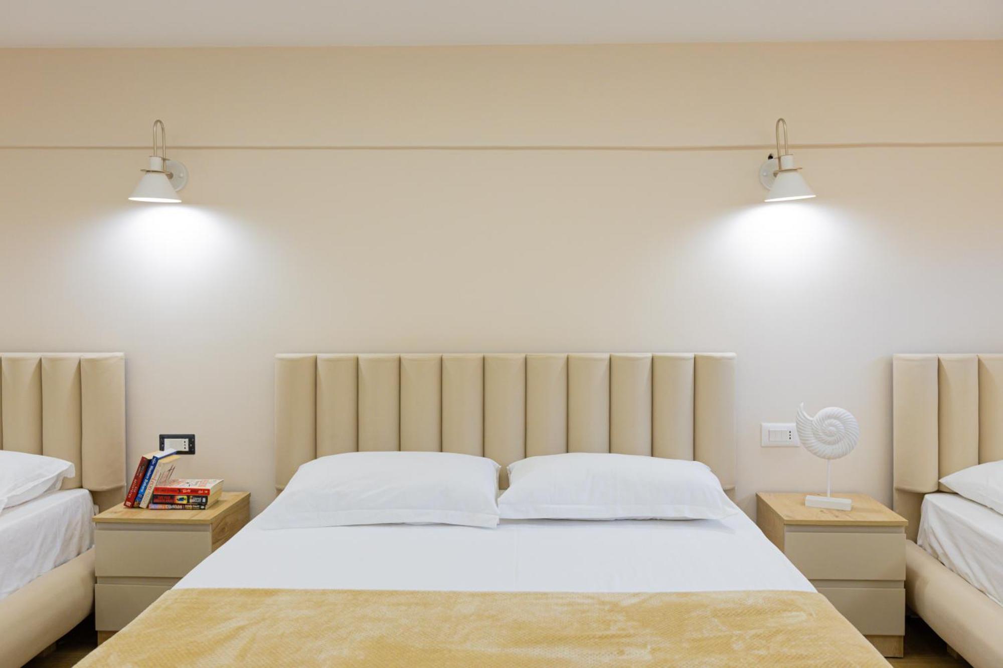 Luxe Arial Lofts Апартаменты *